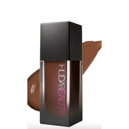 Huda Beauty #FauxFilter Luminous Matte Foundation – 550R Hot Fudge (35ml) Newage Trendz